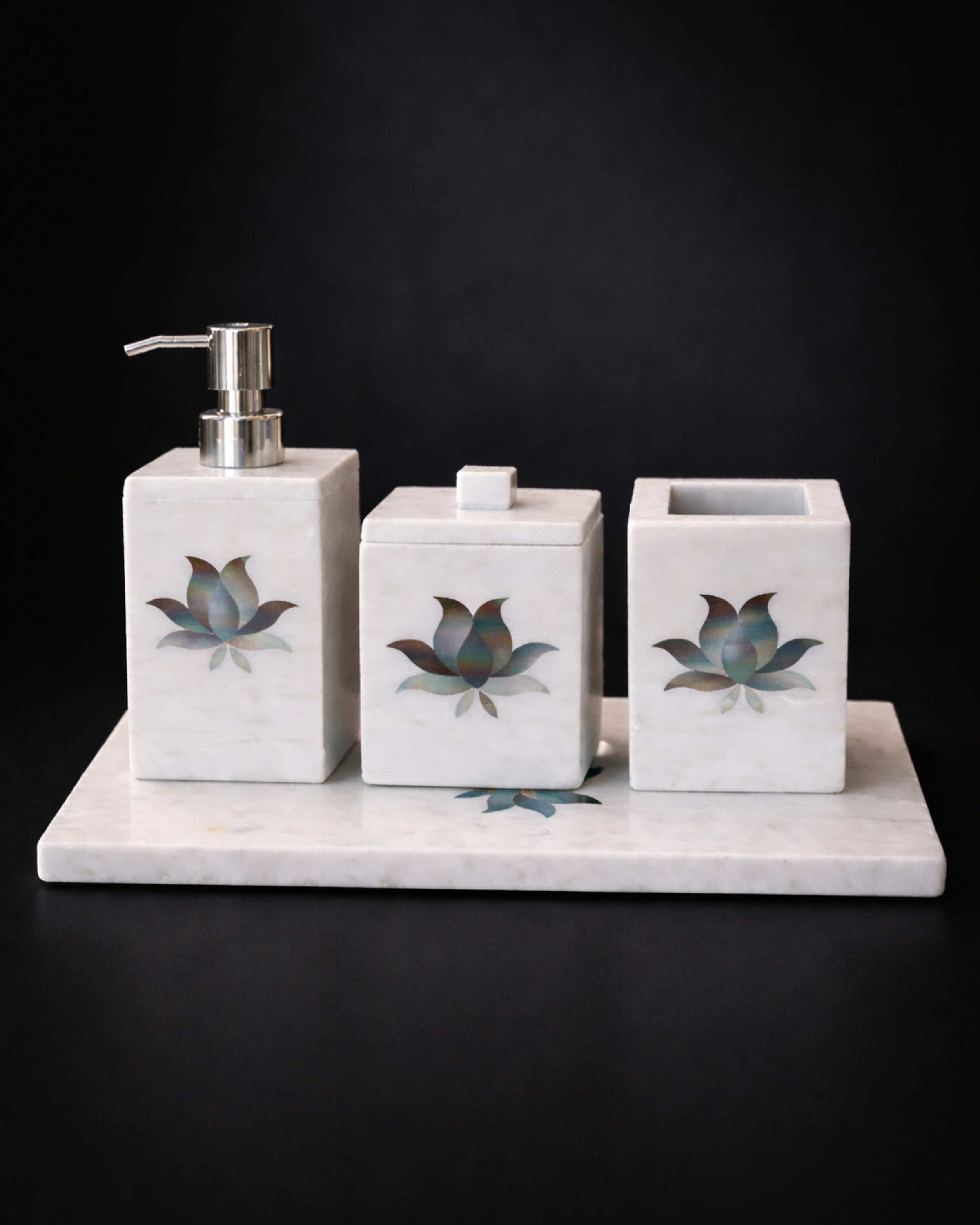 Veloura Marble Bath Set with Mother Of Pearl Inlay