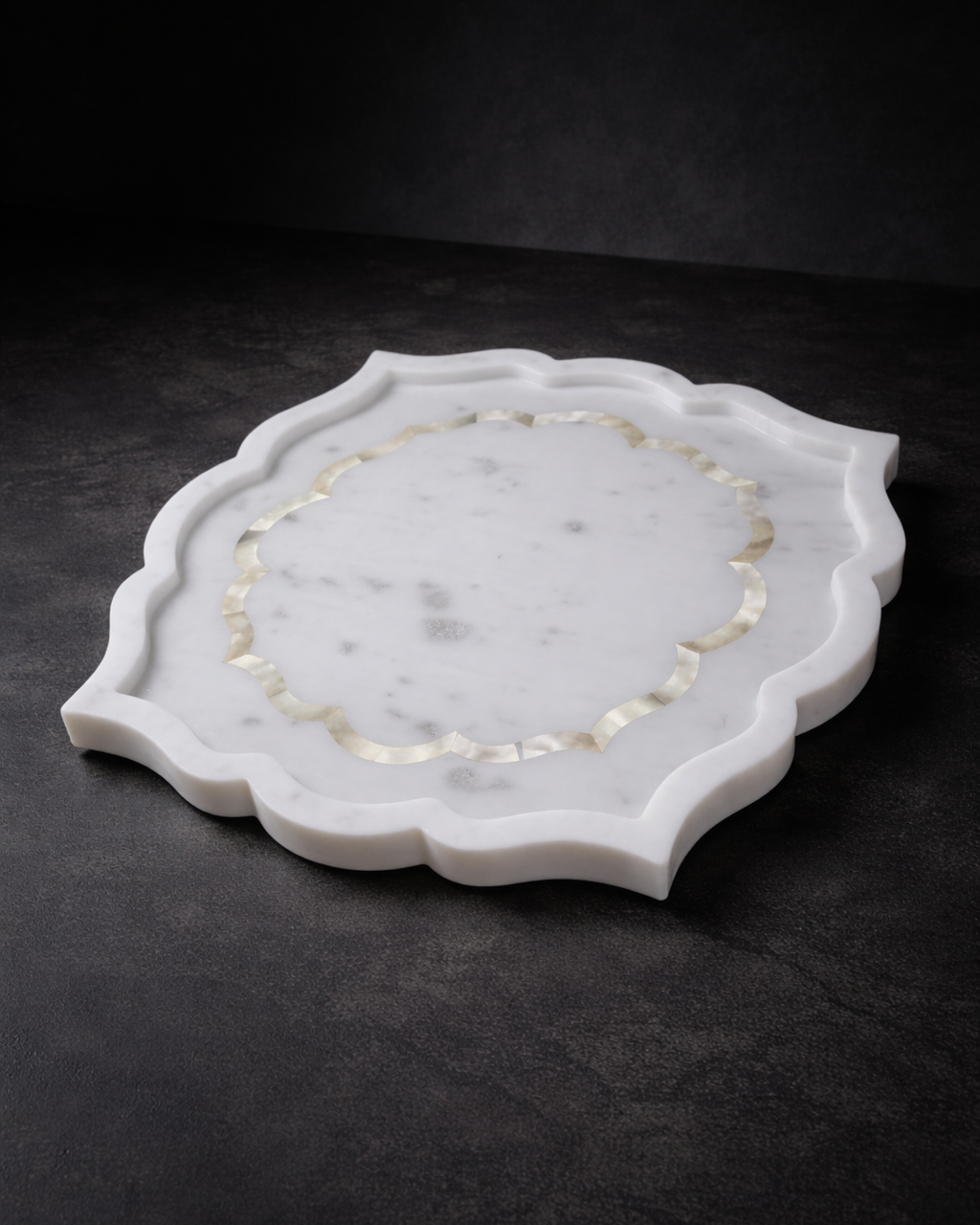 Valenor Scalloped Tray with Brass Inlay